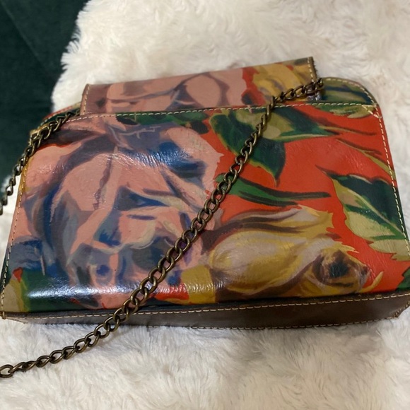 Patricia Nash Leather Babuino Chain purse - Picture 2 of 3